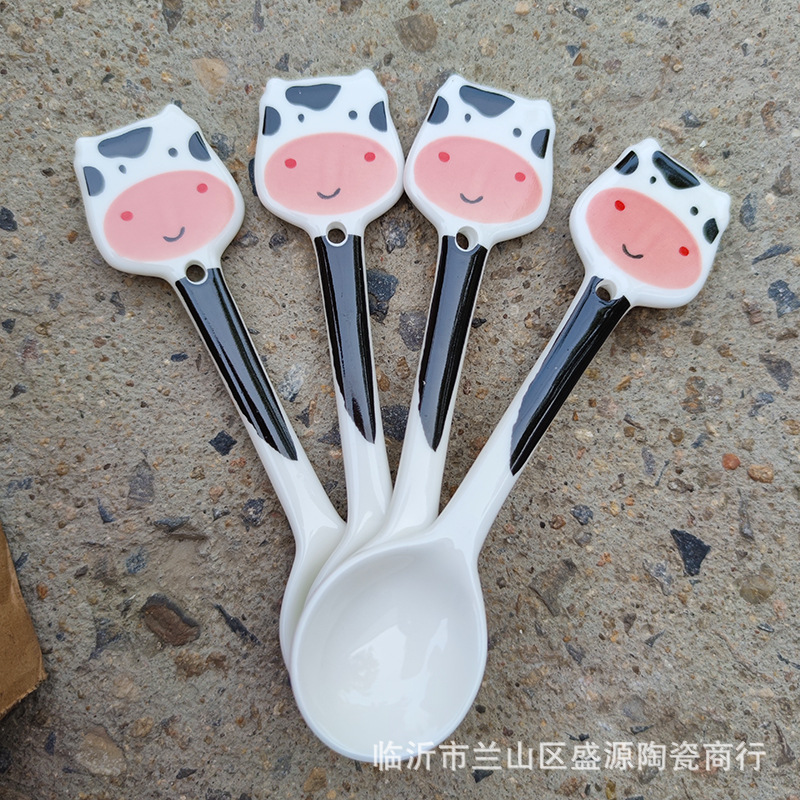 Inswind de alto valor facial lindo dibujo animado cuchara de mango largo cuchara de bebés cuchara de cerámica casera cuchara de café creativa