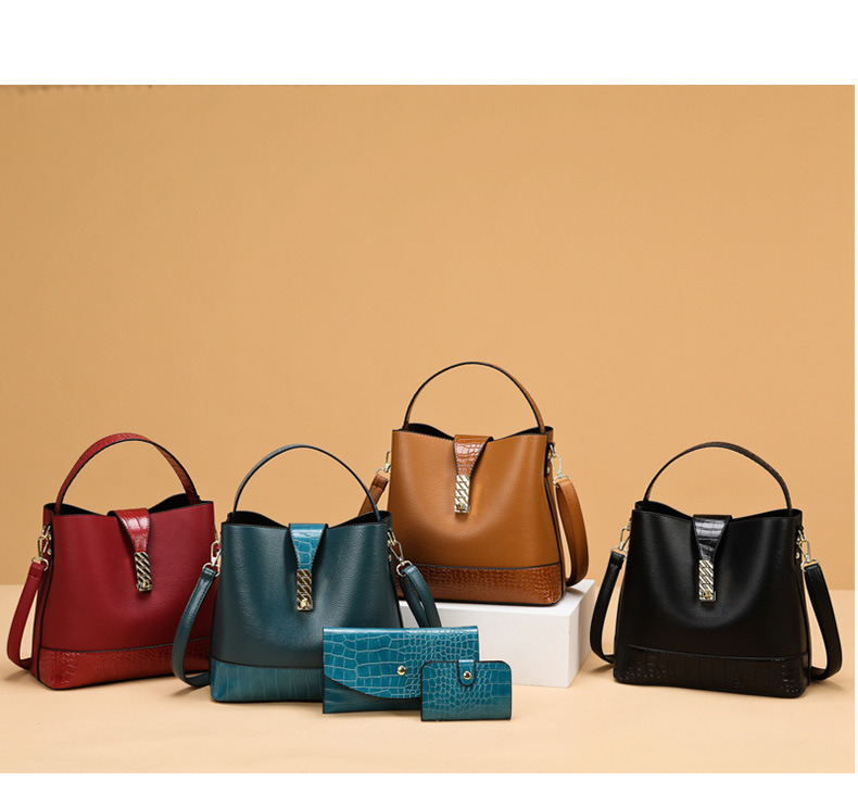 656g Weight Polyester Lining Material Lock clasp Closure Type Single Shoulder Strap Strap Type Crossbody Bag Bags Type Daily Occasion Pu Leather Material Solid Color Pattern All Seasons Season Women'S Gender Fashion Style Bucket Shape Medium Size Women's Medium Pu Leather Solid Color Fashion Bucket Lock Clasp Crossbody Bag 27