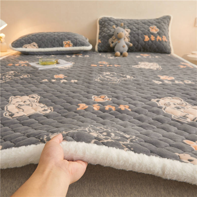 두두곰【품질검사✅A급 걸쭉한 우유벨벳⭐정전기 방지⭐빨 수 있는⭐흘리지 않음]