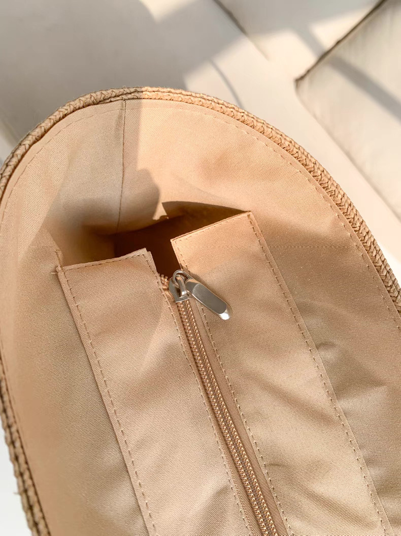 New Summer Striped Single Shoulder Commuting Straw Woven Bag, New Large Capacity Casual And Fashionable Women's Beach Tote Bag_voghion.com