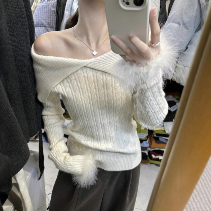Knitted Sweater for Women, New Spring and Autumn Style, Pure and Alluring Temperament, Off-Shoulder with Furry Sleeves, Slim-Fit Long-Sleeve Sweater for Outerwear