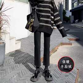 直筒弹力牛仔裤女2021年新款秋冬烟管裤加绒小个子九分黑色毛