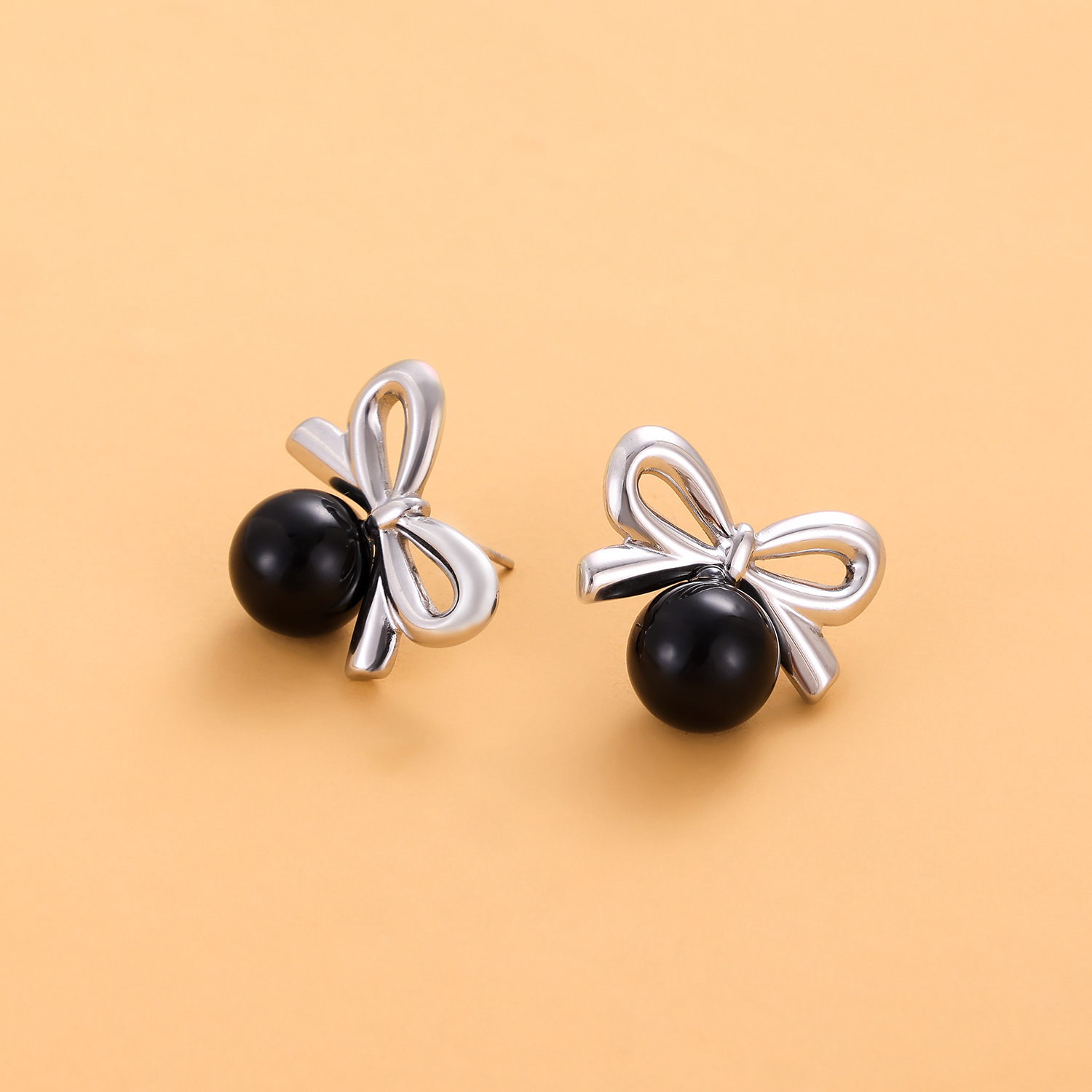 8g Weight 304 Stainless Steel Ear Needle Material Ear Studs Classification 1 Pair Quantity Holiday, Daily Occasion 304 Stainless Steel Material Bow Knot Pattern All Seasons Season Women's Gender Plating Design Elegant, Simple Style Style 1 Pair Elegant Simple Style Bow Knot Plating 304 Stainless Steel Ear Studs 5
