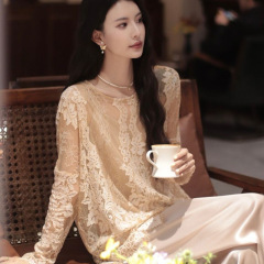 法式复古蕾丝衬衫女2025秋冬新款内搭百搭设计感气质显瘦上衣女