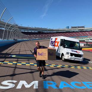 ��۵�����DHL���H���f �{�����H���R�d��}ȫ���T����