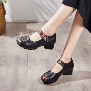 2025 Spring New Ethnic Style Genuine Leather Thick Heel Square Dancer Shoes Middle-Aged and Elderly Flats Shallow Mouth Mom Shoes for Women