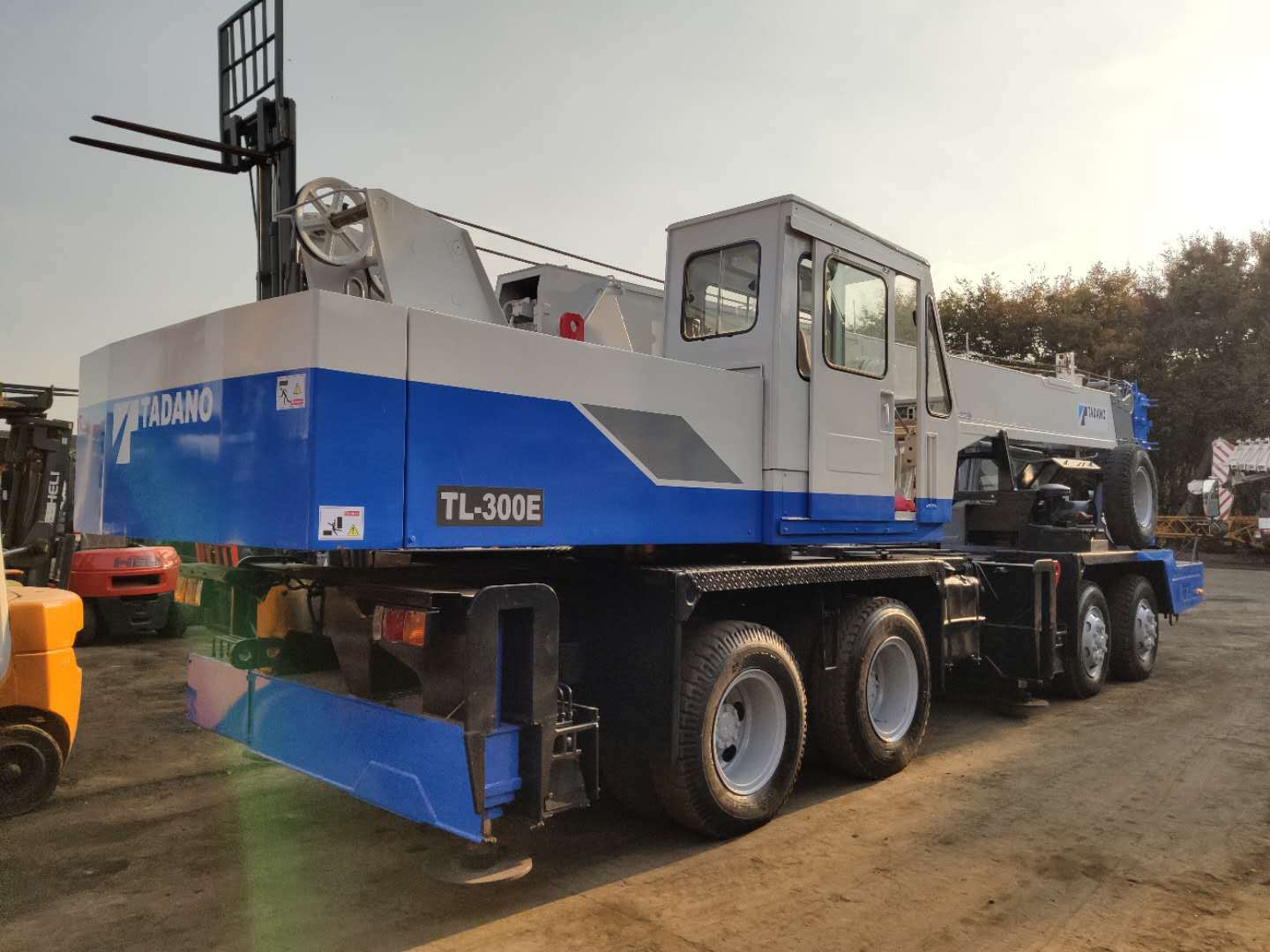 二手多田野30吨汽车吊 TL300