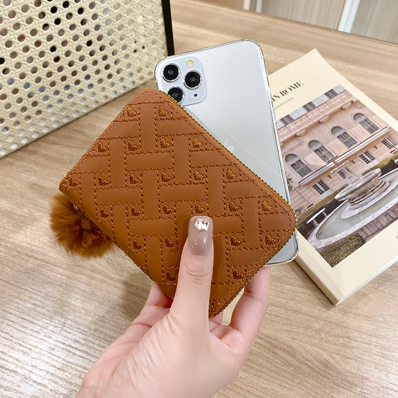 2022 nuevo cambio de moda bolsos de mujer bolsos de mano bolsos de peluche bolsos de mano bolsos de tarjetas de bordado universal clásicos al por mayor