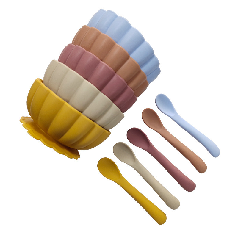 Cuenco de suplemento alimenticio de silicona cuenco de calabaza cuchara de silicona redondo para niños vajilla de entrenamiento de alimentación resistente a las caídas cuenco de silicona para niños