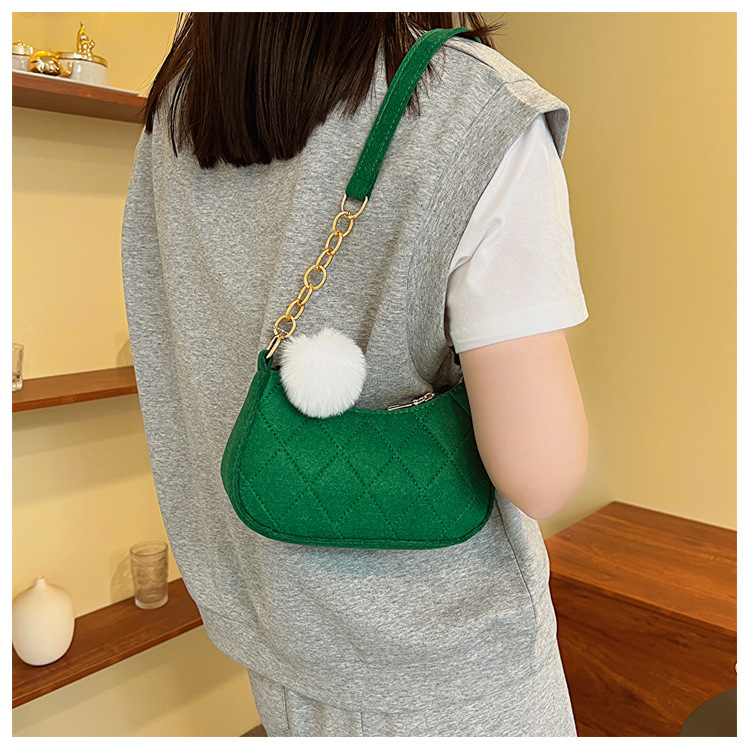 Leisure Women's Summer Fresh Trendy Underarm Temperament and Texture One Shoulder Fashionable Small Square Bag_voghion.com