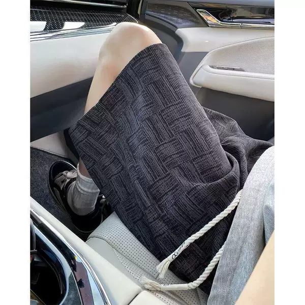 Summer textured casual shorts for men, trendy summer outerwear, straight-leg mid-length pants, large size loose-fit five-point pants for boys