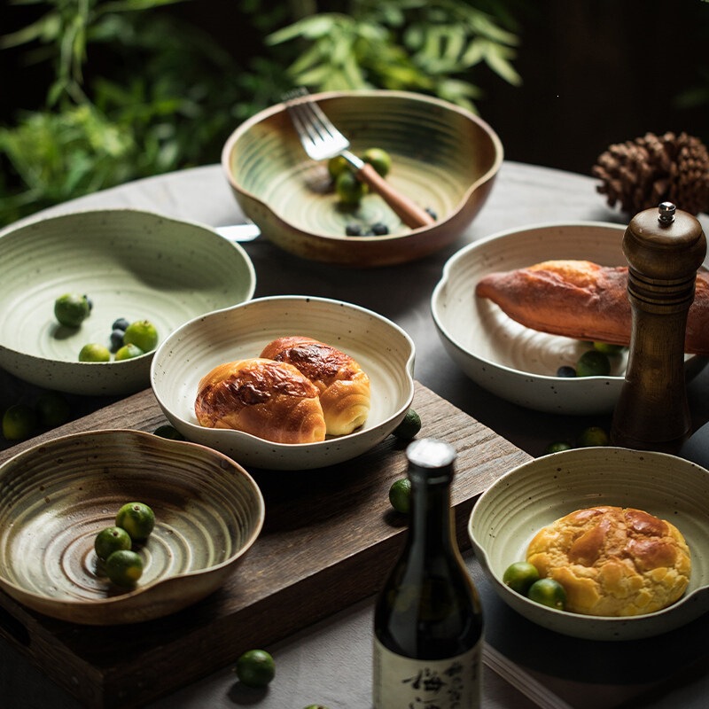 Sesame Dot Japanese Retro Plate for Home Use Jingdezhen Ceramic Deep Plate Coarse Pottery Salad Plate Soup Plate with Floral Edge and Spiral Pattern