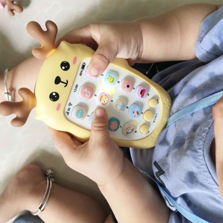 Babies can chew gum, baby simulation phones, children's music toys, early education puzzle story machines, charging phones