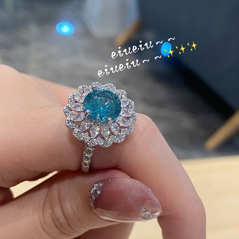 Fashion Blue Flash Zircon Fashion Opening Adjustable Copper Ring Wholesale display picture 2