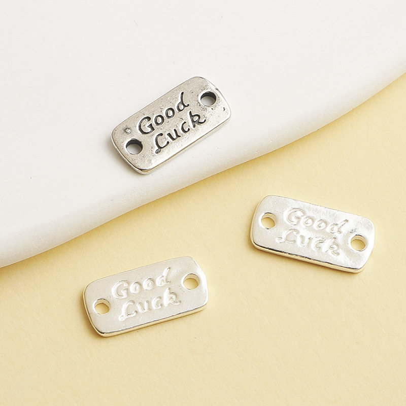S925 Sterling Silver Good Luck Square Pendant DIY Beaded Bracelet Necklace Goodluck Hand Tag Spacer Bead Accessories S925 Sterling Silver Good Luck Square Pendant DIY Beaded Bracelet Necklace Goodluck Hand Tag Spacer Bead Accessories