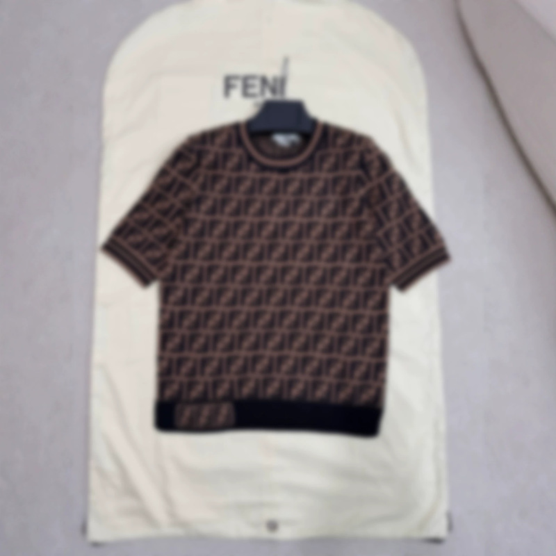 Nanyou version F brand classic letter versatile round-neck monogram top Nanyou version F brand classic letter versatile round-neck monogram top