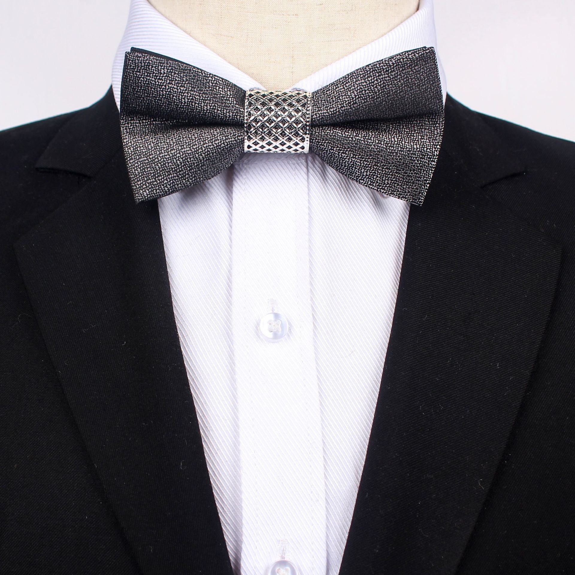 Metal bow tie with bow, suit
