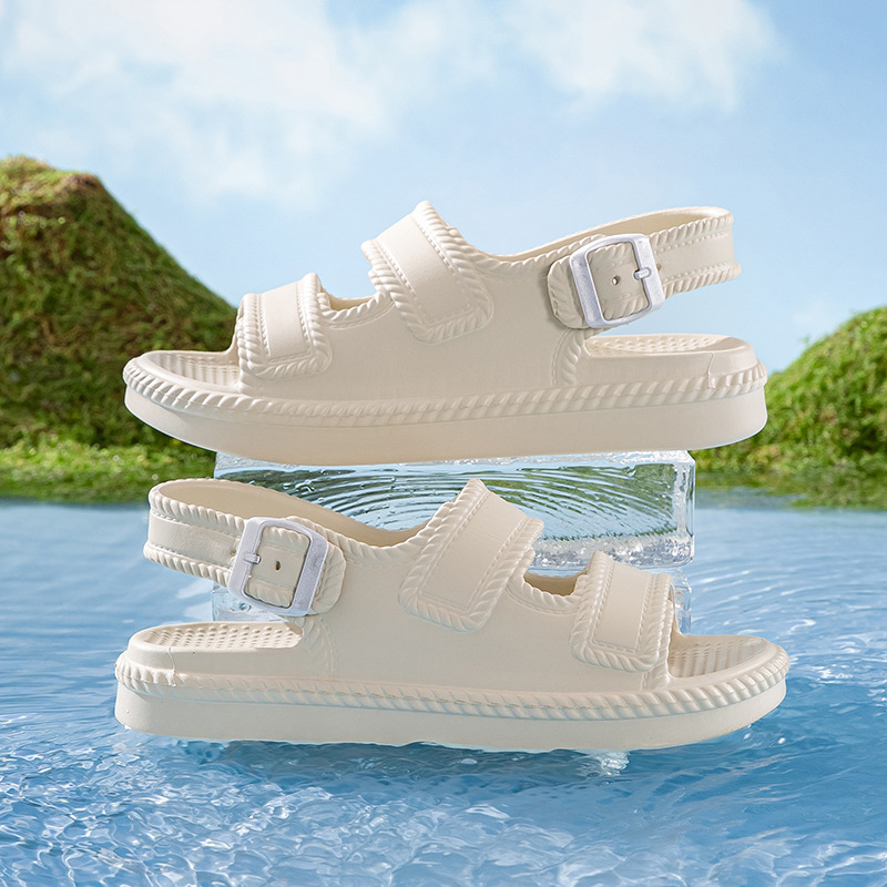 Primavera y verano 2025 nueva tendencia de los hombres moda casual todo fósforo diario cómodo y transpirable sandalias de hombre con punta abierta