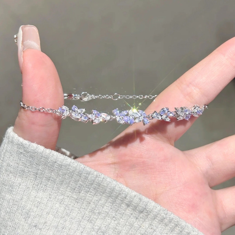 2026 New Popular Wisteria Flower Smile Bracelet for Women, Light Luxury Niche Exquisite Crystal High-End Bracelet Gift for Best Friend
