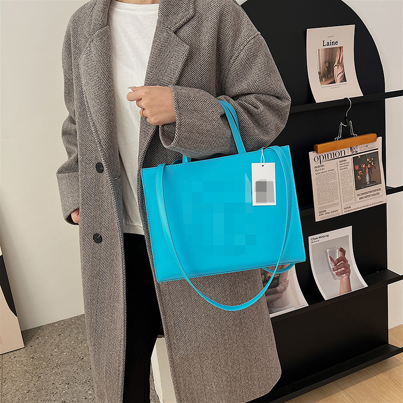 Bolso de hombro transfronterizo de nuevo estilo para mujer Bolso de moda de estilo occidental de gran capacidad Bolso de color sólido de nicho de personalidad Bolsos