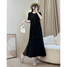 一件代发三宅显瘦连衣裙夏季新款短袖高端气质褶皱拼接百褶长裙子
