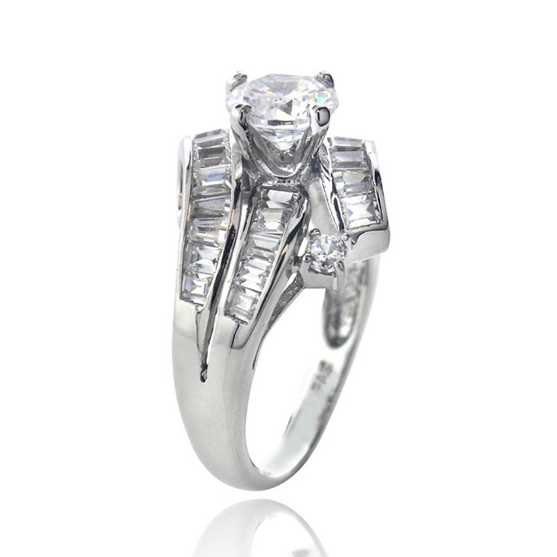 Anello squisito da donna design curvo personalizzato_voghion.com