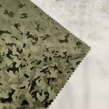 厂家现货丽丝绒烫小迷彩家访服装面料针织布多种花色量大从优布料