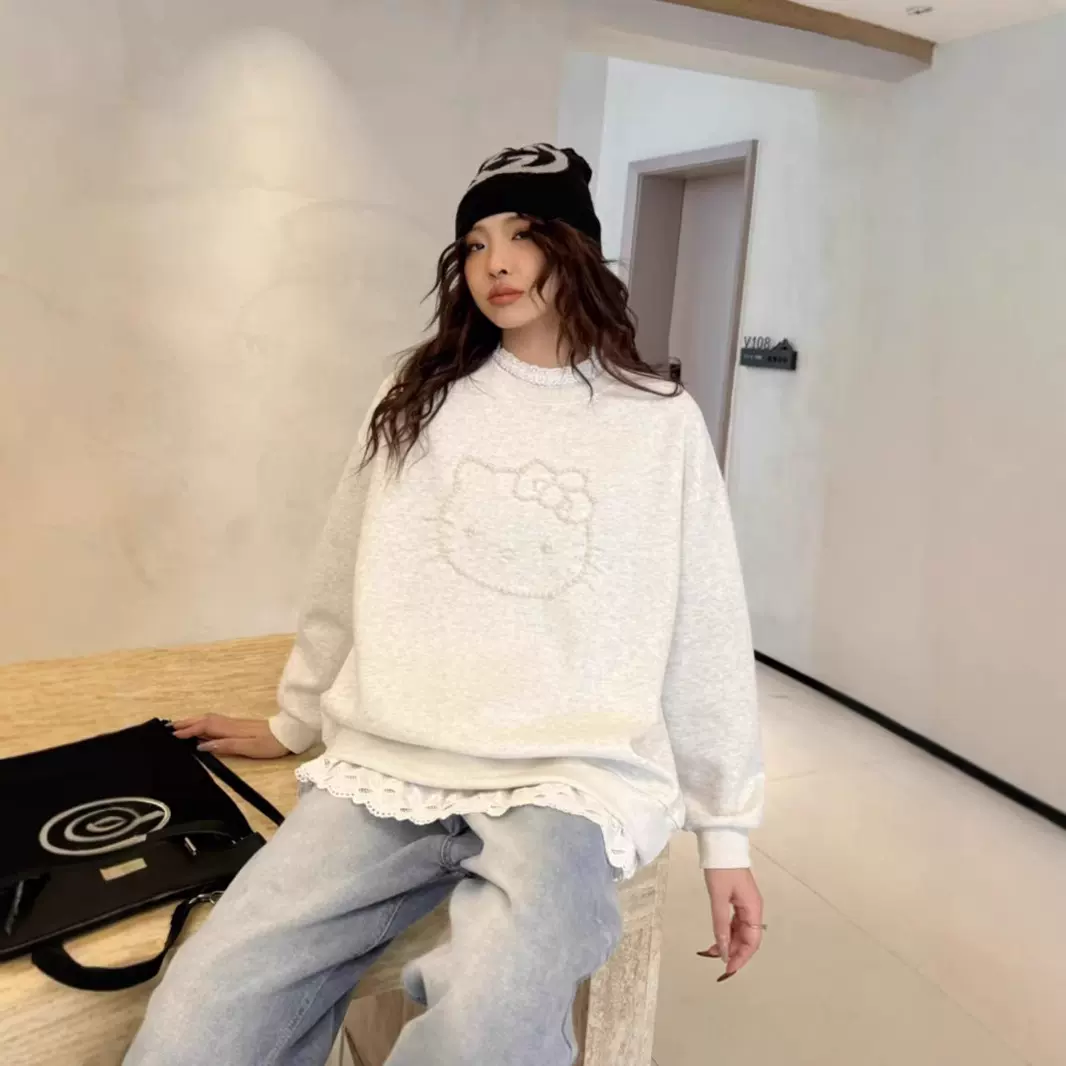春季新款重工珍珠刺绣奶油色可爱甜美显瘦蕾丝设计感少女卫衣女