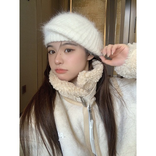 Japanese style large version small face knitted hat big head circumference beret women winter long rabbit fur warm plush painter hat fashion