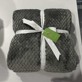 法兰绒毛毯午睡毯空调毯子夏季薄款沙发小毛毯单双人绒床单礼品毯