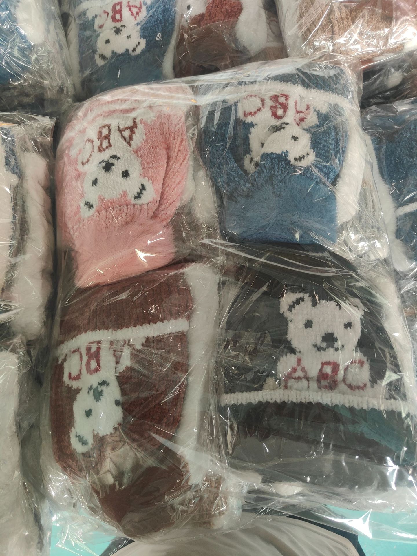 곰 흰색--다섯 가지 색상