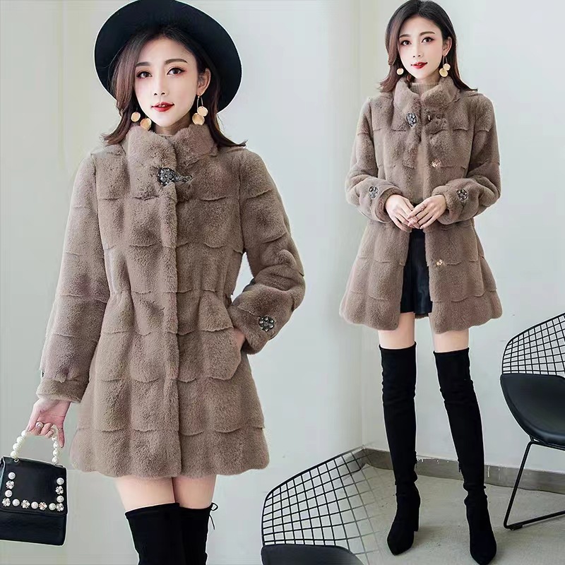 Damenbekleidung Angebot an dänischem Nerz Herbst und Winter neuer Pelzmantel für Damen mittlere Länge schlankmachender schlanker Nerzsamt Damenbekleidung_voghion.com