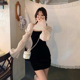 金丝绒连衣裙子长袖春秋冬季2023年新款小个子女装法式配大衣黑色