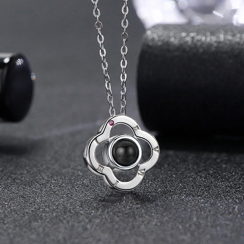 Sterling Silver Roman Numeral Four Leaf Clover Projection Necklace_voghion.com