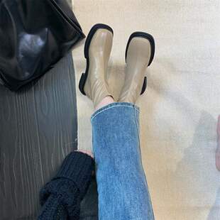 ��ʽС��ѥ2025���¿��n����^ܛƤ���ݶ�ѥŮƽ���Р���ѥ��