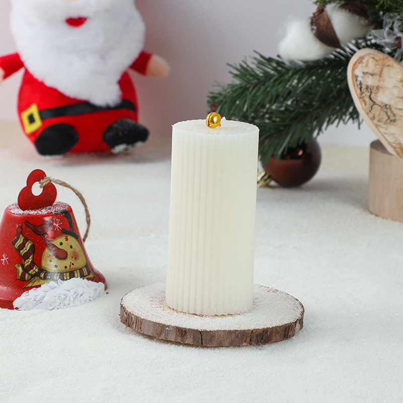 クリスマスのお土産クリスマスツリーの形の幾何学的なアロマキャンドルcandleクリスマスの雰囲気装飾品卸売り|undefined