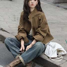 复古咖色牛仔短外套女春秋季新款小个子宽松减龄立领工装上衣夹克