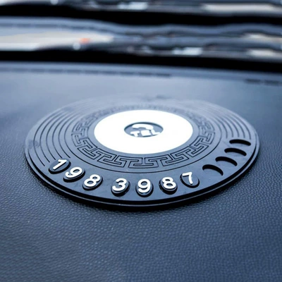 Anti-slip mat car interior dashboard, target-shaped