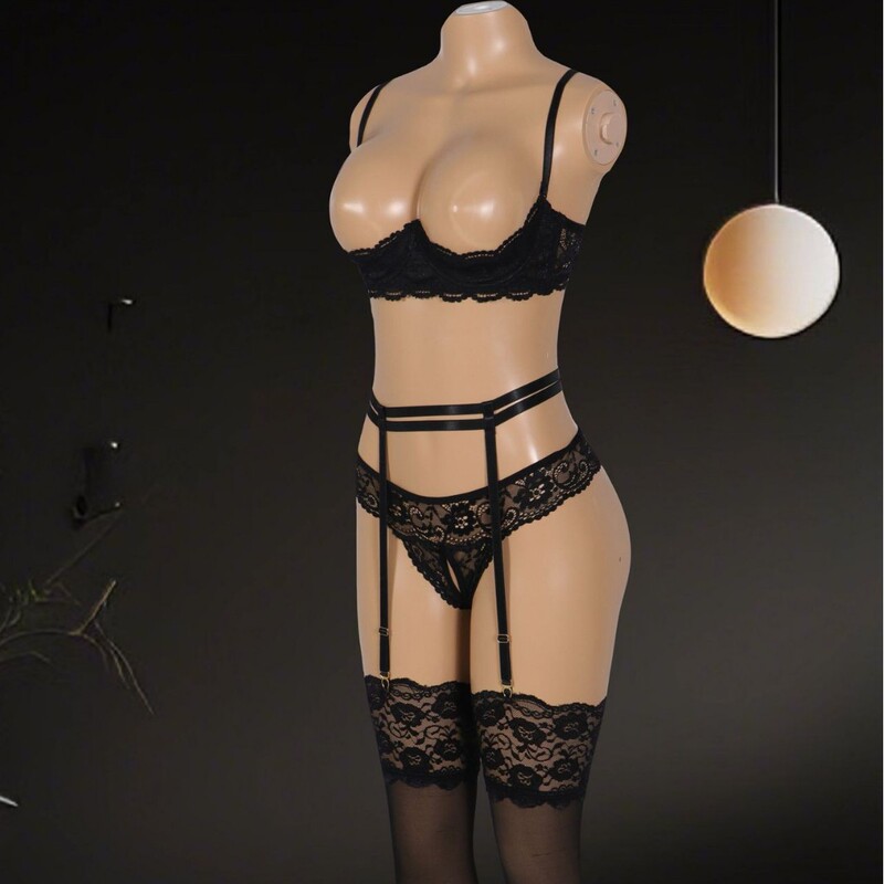 Cross-border European and American Lace Hollow Bra suit Dew Steel Rim Underwear Open Crotch Thong Garter Belt Four-piece Set for Women