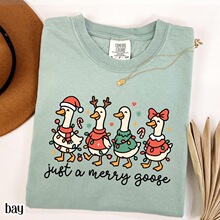 M 92065 French Digital Print Bear Sweater С��ë��