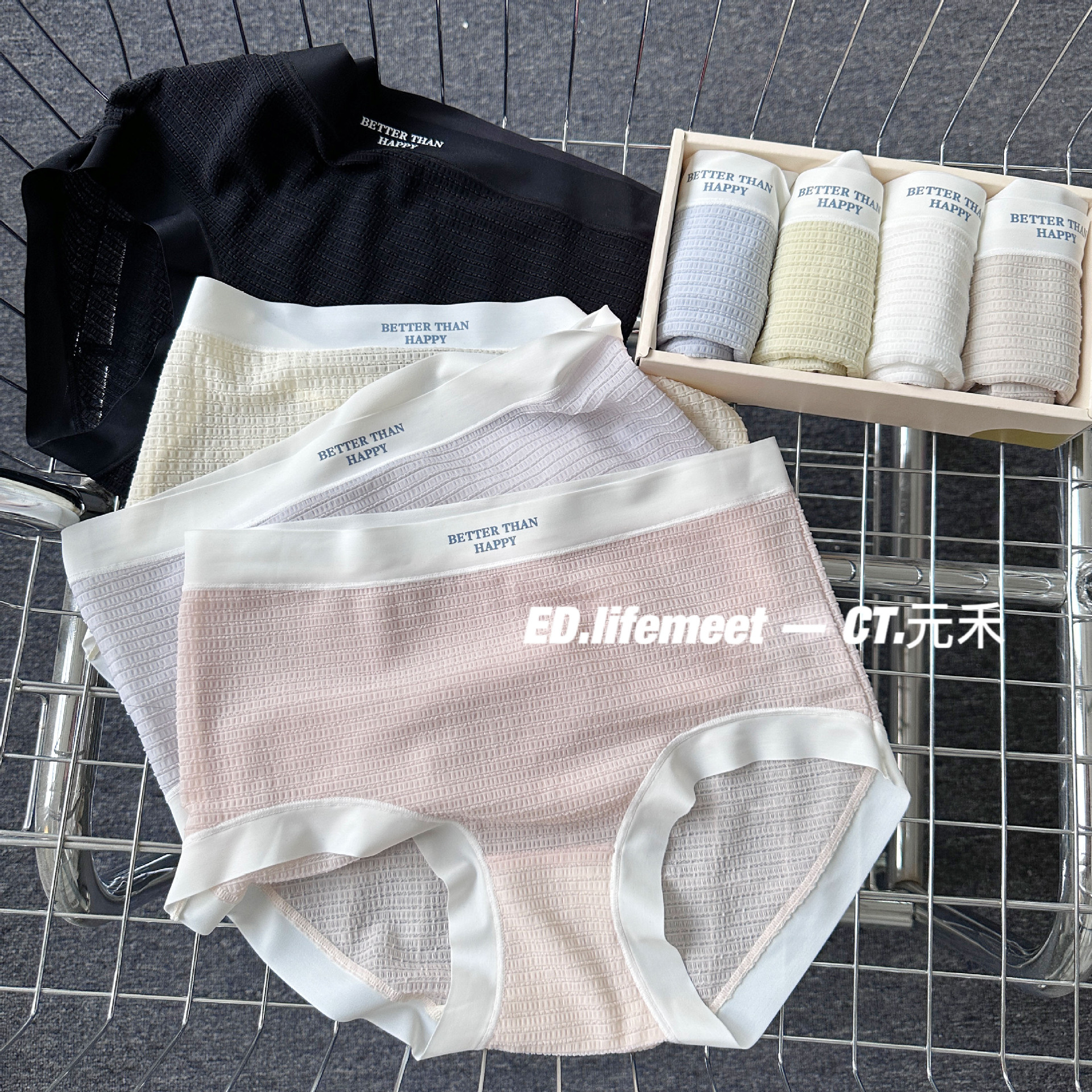 ED Yuan Wo Bubble fold girl triangle Underwear solar system New products ventilation letter No trace Middle-waisted lady Underwear