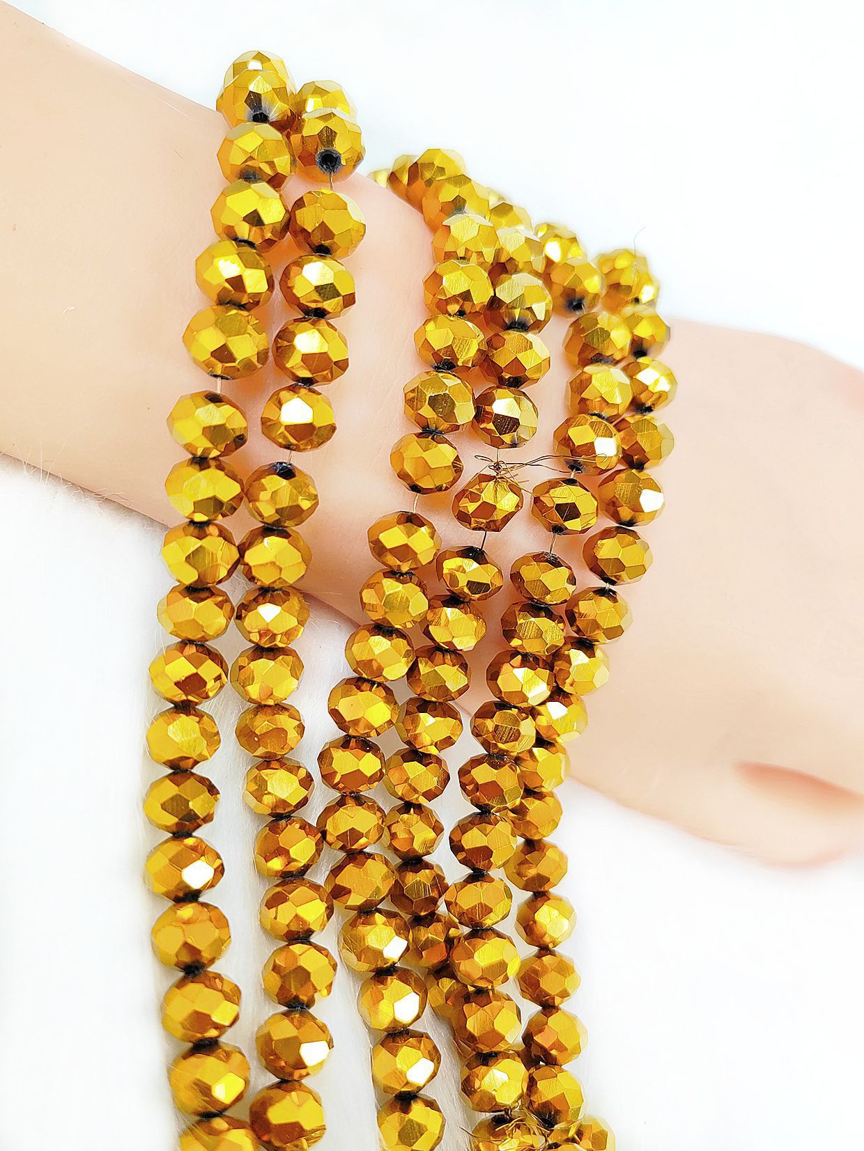 Electroplated gold