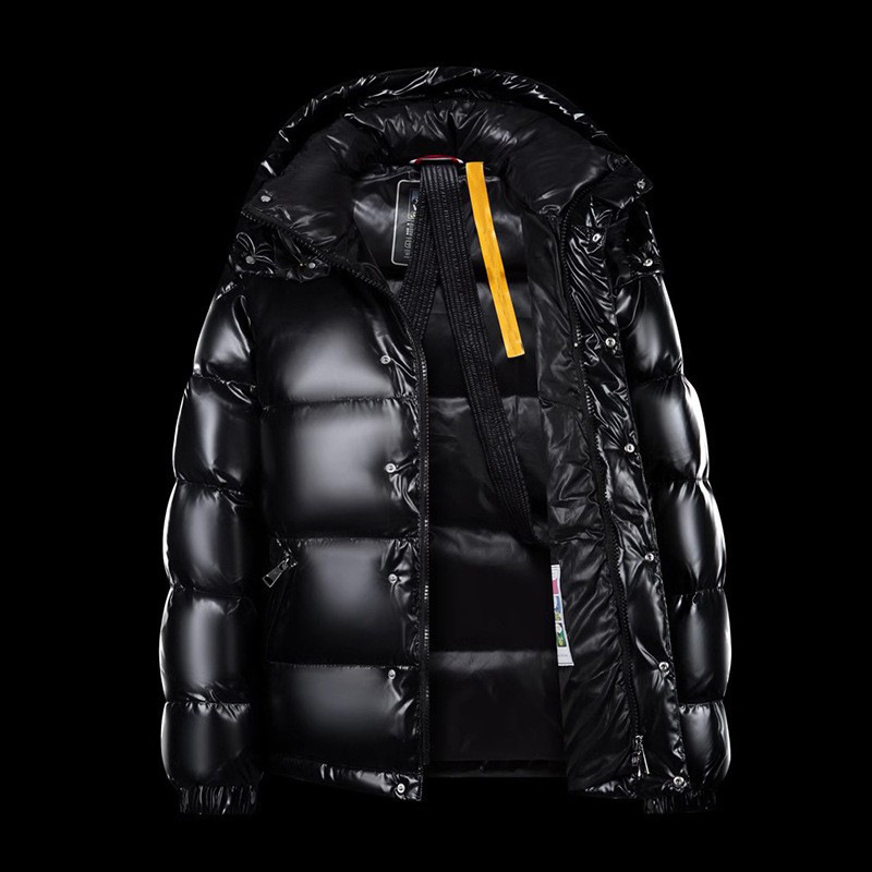 2025 New Men's White Duck down Jacket Men's Warm Trendy Brand Glossy Short Thickeneded Hooded Jacket Black