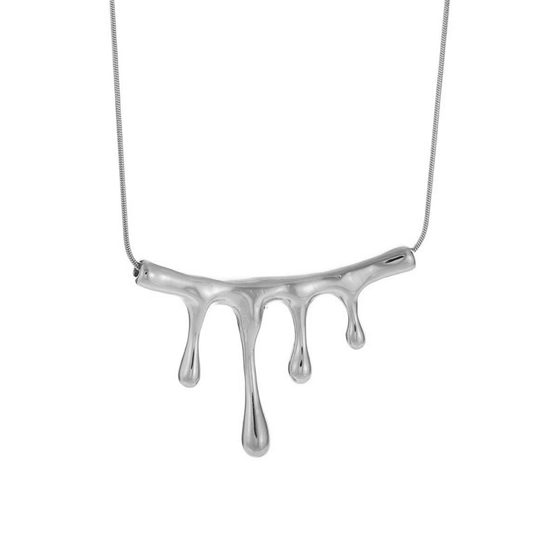 [collar de acero de titanio dorado + acero] collar de amor de nicho con cadena de clavícula avanzada en la moda de lujo ligero femenino