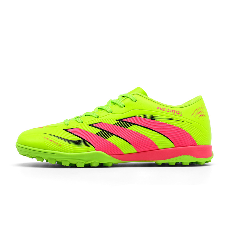 2025 nuevos zapatos de fútbol transfronterizos de clavos largos y bajos zapatos de entrenamiento para adolescentes para hombres y mujeres SCOOER SHOES