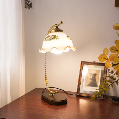 复古法式胡桃色木质黄铜床头台灯创意黄铜卧室床头古典灯|ms