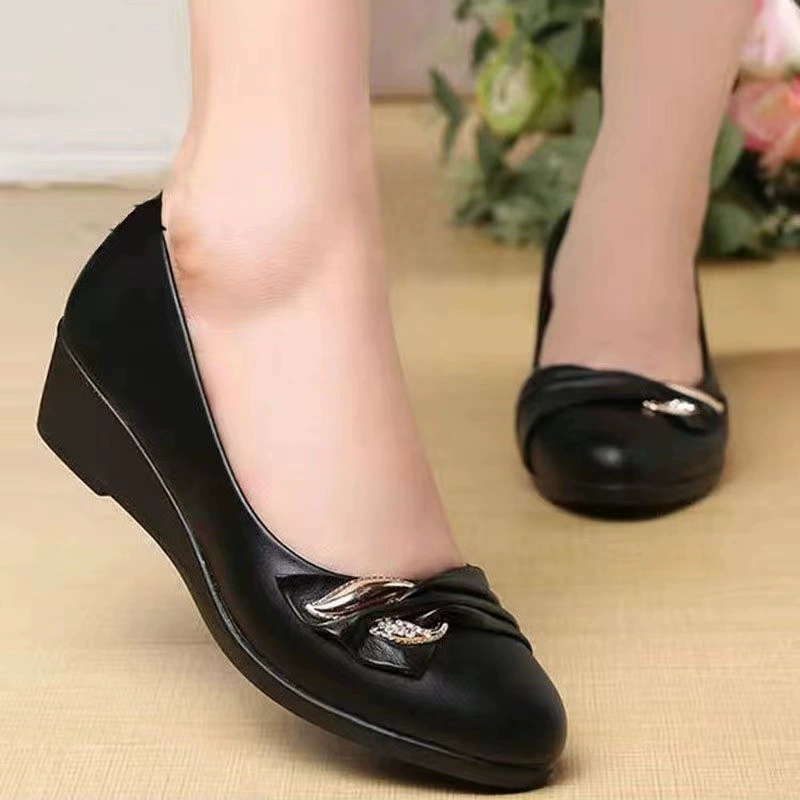 Мягкая кожа Мягкая подошва обувь мамы плоская подошва износостойкая водонепроницаемая обувь с бантом