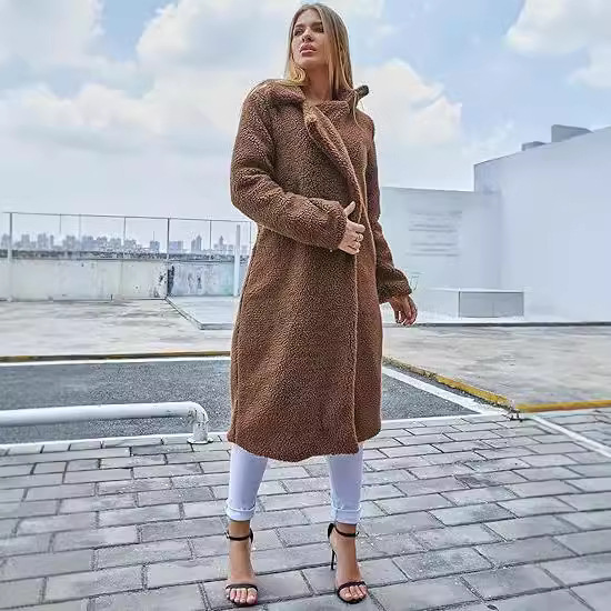Ropa de mujer Abrigo de piel largo de terciopelo de doble cara de color sólido de manga larga con solapa nueva de otoño e invierno para mujer_voghion.com