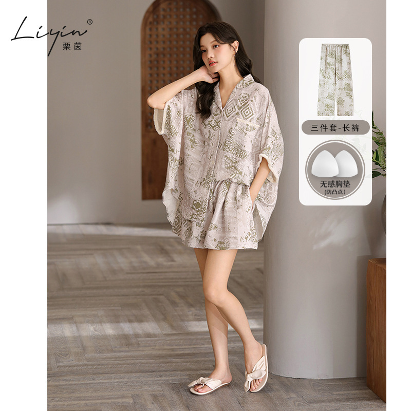 Li Yin Niche Designer's New Bubble Foam Women's Pajamas Summer Short-Sleeved Three-Piece Set for Going Out and Home Wear