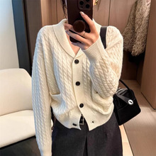 欧货高级感翻领麻花针织开衫毛衣女春秋新款复古慵懒休闲外穿上衣